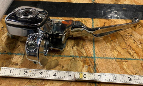 Chrome Front Brake Master Cylinder Single disc Harley OEM 1996^ Softail Dyna Spo