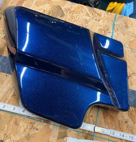 Harley lEFT Side Cover Frame Metallic Blue Dark FLH Ultra classic Street Glide