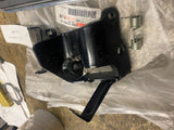 OEM 1100 Vstar Genuine Yamaha Floorboard Foot board & mount 5k6-27420-10
