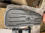OEM 1100 Vstar Genuine Yamaha Floorboard Foot board & mount 5k6-27420-10