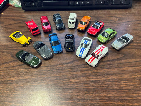 VTG 1990s Lot of 15 Maisto 1/64 Diecast Cars Assorted Car Brands And Colors