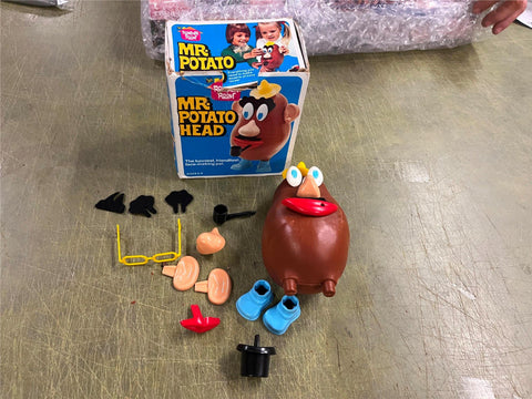 1976 Vintage Hasbro Mr. Potato Head Romper Room w/ Accessories Original Box