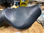 Sundowner Touring Wide Seat Harley Softail Heritage Fatboy Springer 2000^ FXST