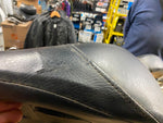 Sundowner Touring Wide Seat Harley Softail Heritage Fatboy Springer 2000^ FXST
