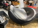Sundowner Touring Seat Harley Dyna 2006^ Street bob Superglide  Wide Glide OEM