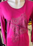 HOT LEATHERS LADIES SIZE SMALL LONG SLEEVE TSHIRT MAGENTA FLEUR DE LIS CROSS