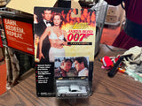 1/64 DIECAST JOHNNY LIGHTNING JAMES BOND 007 GOLDENEYE ASTON MARTIN