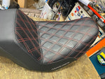 SADDLEMEN Step-Up Seat Front Lattice Stitch Diamond Red Harley Dyna 2006^ Bob FX