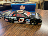 Racing Action Platinum Series Dale Earnhardt Limited Edition 1/24 Stock Car