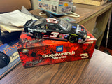 Dale Earnhardt 1/24 Scale Rare Goodwrench Service Plus 2000 Monte Carlo Car