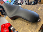 SANTEE SMOOTH LOW PROFILE SEAT BADLANDER HARLEY SOFTAIL 2000-06  FATBOY HERITAGE