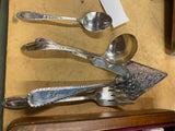 heirloom silver-plated flatware set Rogers bros Gold Wood Box Case Vtg Silverwar