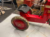 Farmall 560 Pedal Car Tractor Scale Models Iowa USA Cast Toy