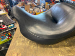 Low Harley Touring Seat Street Ultra Road Glide Bagger FLH 2008^ 52164-10 OEM