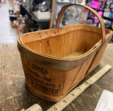 Vtg Little 2 pintes Fruit Basket Wood slat J Lepold Ontario Farm Antique Handle