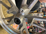 OEM Harley Dyna Superglide Front Mag Wheel Switchblade 2.5x19 25m FXD Street Bob