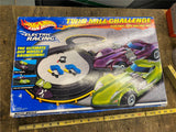 NIB Mattel Hot Wheels Twin Mill Challenge Electric Slot Racing set