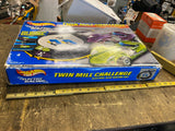 NIB Mattel Hot Wheels Twin Mill Challenge Electric Slot Racing set