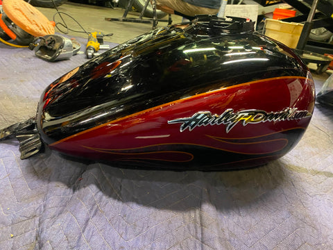 2011 Gas Tank Harley Ultra Classic Glide CVO Black Ember Rio Red Flame FLHTCUSE6