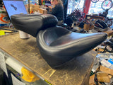 Mustang Wide Vintage Seat Harley Softail Heritage Fatboy 2000-06 FLST FXST Touri