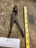 Vtg cast Hand Saw Set Hand Tool antique cross cut Straightens the Teeth