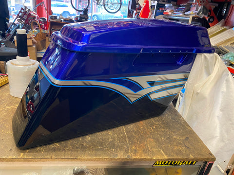 Harley OEM FLHX 2008 Limited Edition Frost Bite Blue Saddlebag Street Glide RIGH
