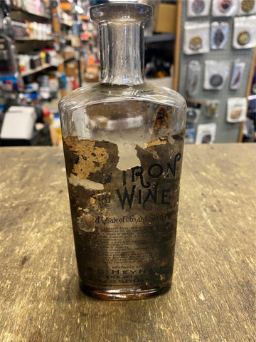 Vtg Elixor Bottle Glass 1900's Medicine Iron Wine Heyner Cleveland oh Quack Anti