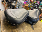 Mustang Custom Seat Touring Harley 1985 1986 Wide Glide Evo vintage Studs FXWG