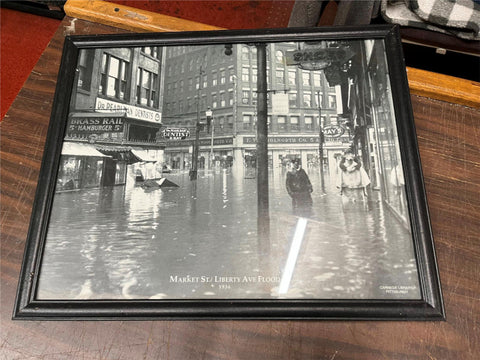 Vtg Carnegie Library Of Pittsburgh Market St/ Liberty Ave Flood 1936 Photo Frame