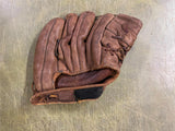 Vintage 1960s Made In USA Wilson A231 Right Handed Baseball Glove Mitt