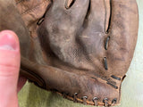Vintage 1960s Made In USA Wilson A231 Right Handed Baseball Glove Mitt