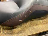 Harley CVO Sundowner Seat Brown Trim Harley Touring Low 2008^ Road king Glide!