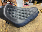 Danny Gray Weekend Solo Seat Harley FLHC FLDC 2018^ Heritage softail Deluxe Diam