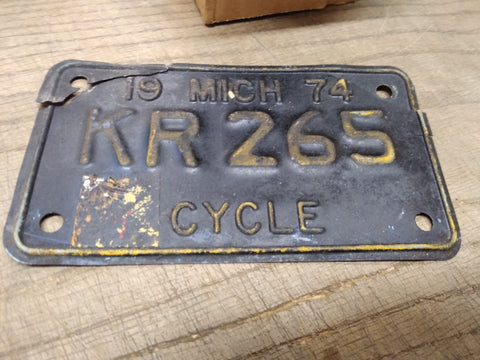 Vtg 1974 Motorcycle License Plate Michigan Cycle No KR265 Rat Bike Man Cave