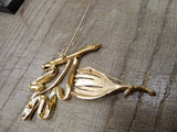 Vtg 2 Piece Jewelry Brooch Pin Lot Crown Trifari and Trifari Gold Tone Very Nice