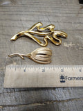 Vtg 2 Piece Jewelry Brooch Pin Lot Crown Trifari and Trifari Gold Tone Very Nice