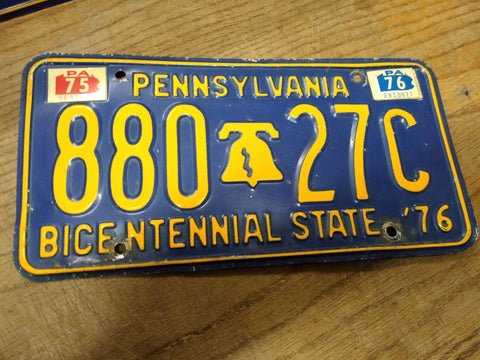 Vtg 1975 1976 Pennsylvania License Plate 880 27C Nice Shape!