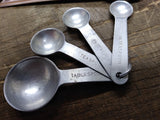 Vtg 6 Pc Kitchen Tool Lot Jar Can Bottle Openers Veggie Peeler Measuring Spoons