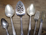 Vtg 6 Pc Tudor Plate Oneida Queen Bess Serving Spoon Cake Pie Fork Knife Lot
