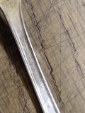 Vtg 6 Pc Tudor Plate Oneida Queen Bess Serving Spoon Cake Pie Fork Knife Lot