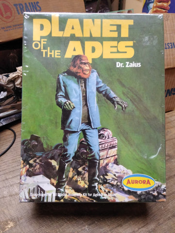 Vtg NOS Sealed 2000 AURORA Plastic Model Kit Dr. Zaius Planet Of The Apes #6805