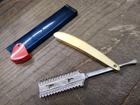 Vtg Durham Duplex Hair Trimming & Thinning Barbers Straight Razor w/Case