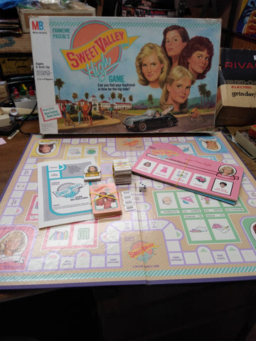 Vtg 1988 Francine Pascal's SWEET VALLEY HIGH Board Dream Date Game Complete Box!