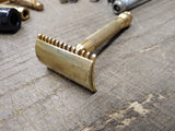 Vtg Gillette 3 Pc Gold Tone Tech Comb Double Edge Safety Razor Good Condition
