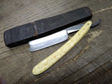Vtg Wade & Butcher Celebrated Hollow Ground 7/8” Straight Razor w/WB Coffin Case