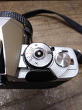 Vtg Minolta XG A 35mm SLR Film Camera with MD 50mm 1:1.7 lens Strap Case
