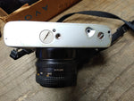 Vtg Minolta XG A 35mm SLR Film Camera with MD 50mm 1:1.7 lens Strap Case