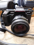 Vtg Minolta 5000 AF Maxxum 35mm SLR Film Camera 28 70mm lens Shutter Works