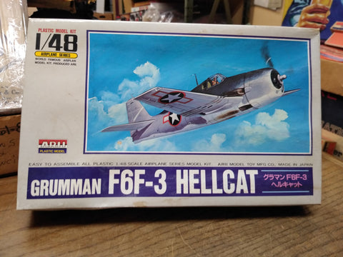 Vtg NOS ARII GRUMMAN F6F 3 Hellcat 1:48 Scale Fighter Plane Plastic Model Kit