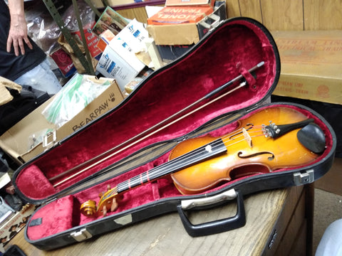 Vtg LARK Violin with Bow and Hard Case 19 inch 1/4 Size Student Model